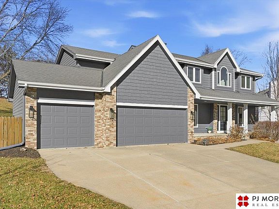 3rd image of 12556 Bristol Cir