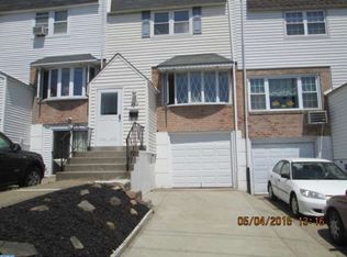 3709 Clarendon Ave, Philadelphia, PA 19114