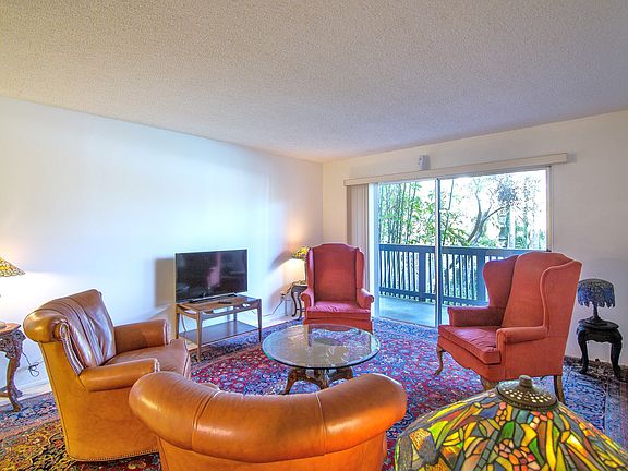Living Room w/ Pool Views
