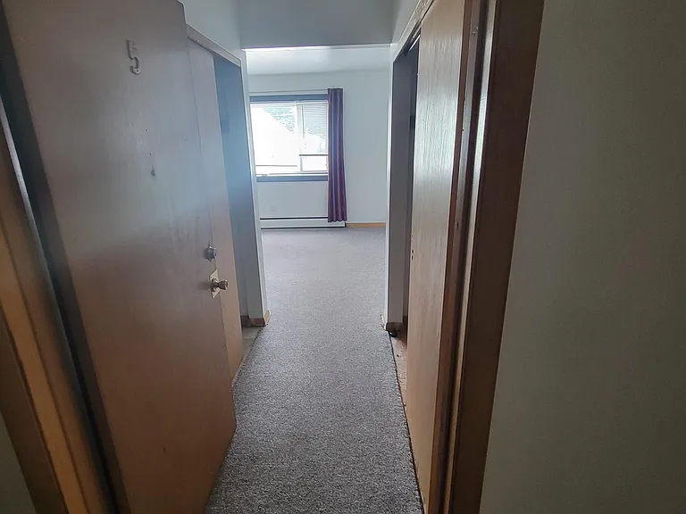 6521 W Beloit Rd — Photo 3