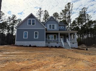 287 Education Dr, Spring Lake, NC 28390