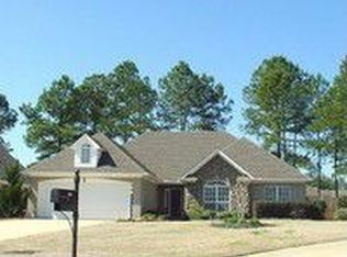 111 N Creek Dr, Saltillo, MS 38866