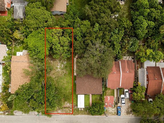 2nd image of 0 NE 182nd St