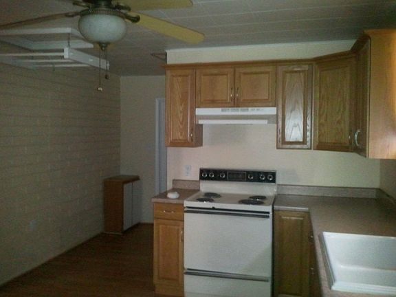 2nd image of 1017 N Coolidge Ave