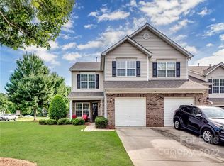 12342 Stratfield Place Cir, Pineville, NC 28134