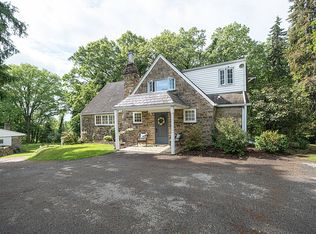 3317 Laurel Dr, Glenshaw, PA