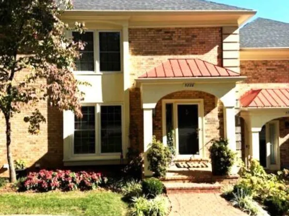 5728 Coach Gate Wynde, Windy Hills, KY 40207