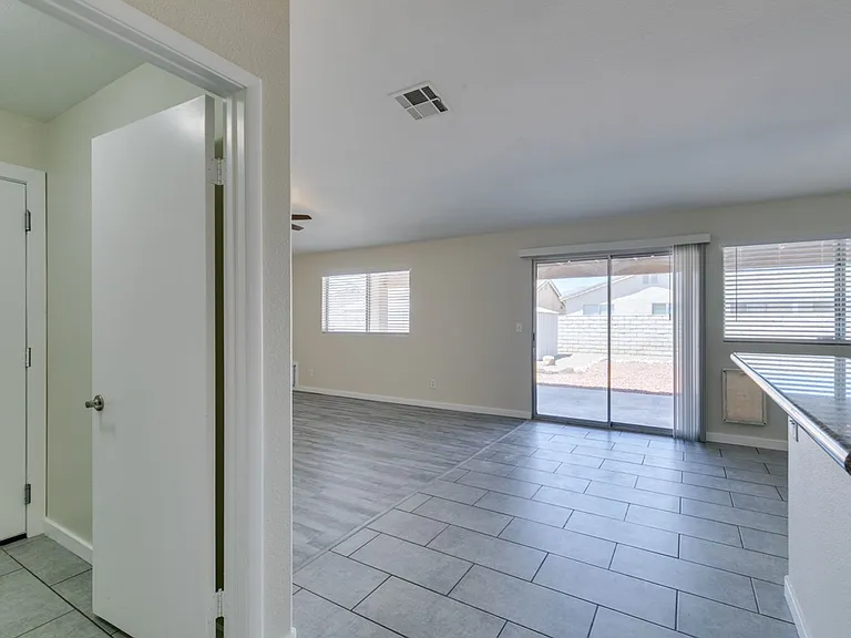 2028 Rustler Ridge Ave — Photo 8