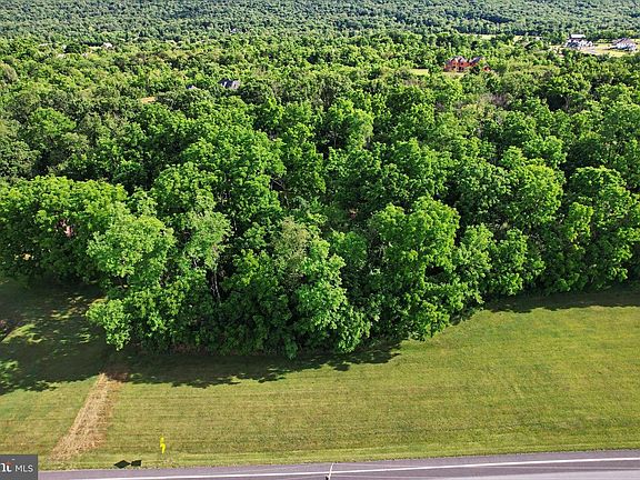 5th image of 7166 Wertzville Rd