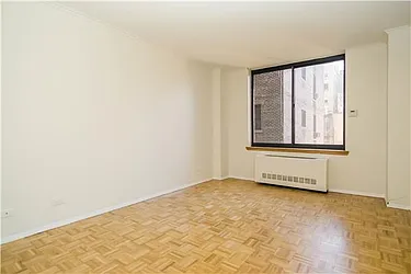 Rented by Century 21 Metropolitan