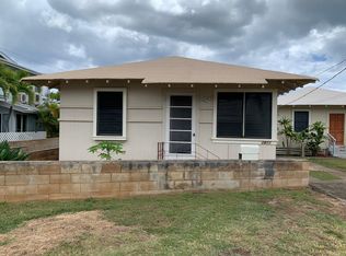3911 Keanu St, Honolulu, HI 96816