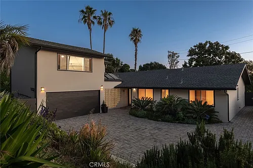 28068 Santona Dr Photo 1