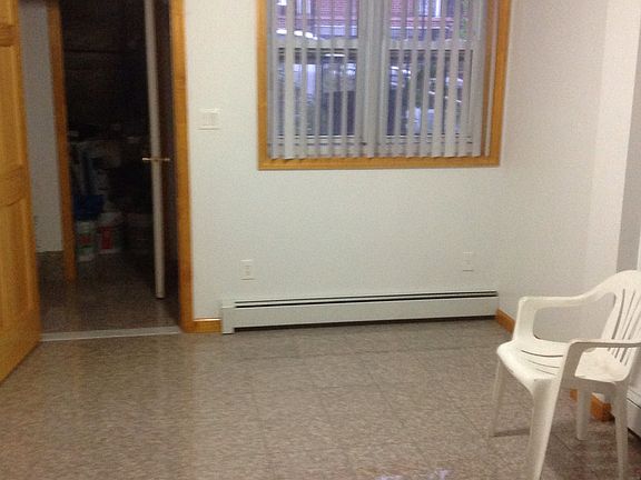 2nd image of 51 Bay 13 St