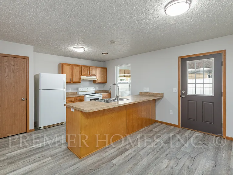 92 Meadow Wood Dr #C — Photo 5