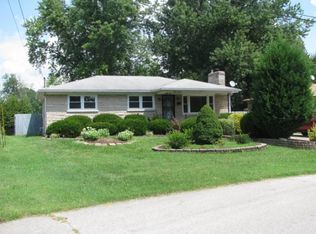 3015 Teakwood Cir, Louisville, KY