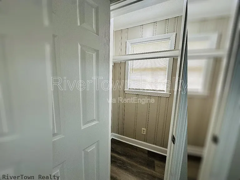 830 Marsh Ave — Photo 11