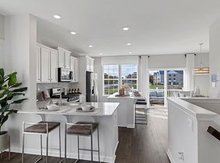 404 Monte Farm Rd, Mount Laurel, NJ 08054