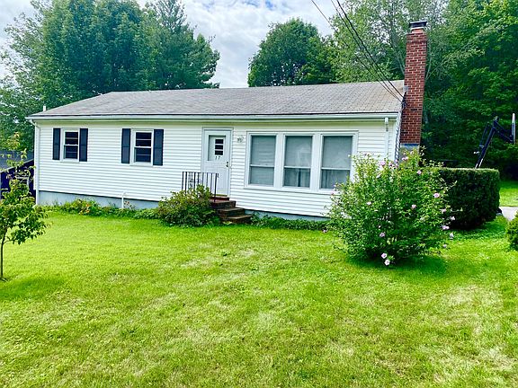 2nd image of 17 Hamlin Rd
