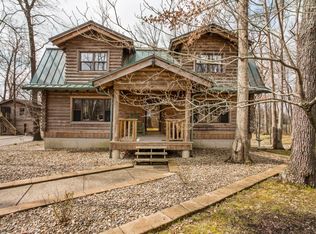 1908 Hunters Trce, La Grange, KY 40031