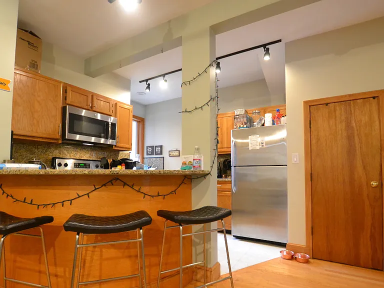 79 Easton St #1 — Photo 8