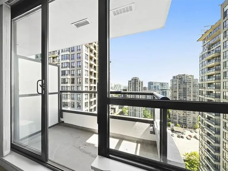928 Homer St #2108 — Photo 5