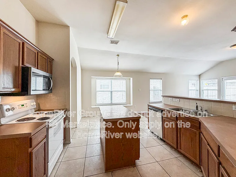Willow creek/Anna ISD — Photo 4