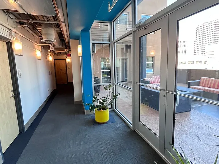 524 Central Ave SW #404 — Photo 6