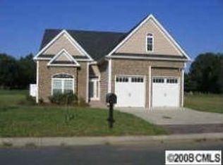 339 Pulaski Dr, Concord, NC 28027