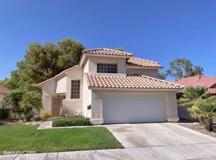 9528 Echo Glen Dr, Las Vegas, NV 89117