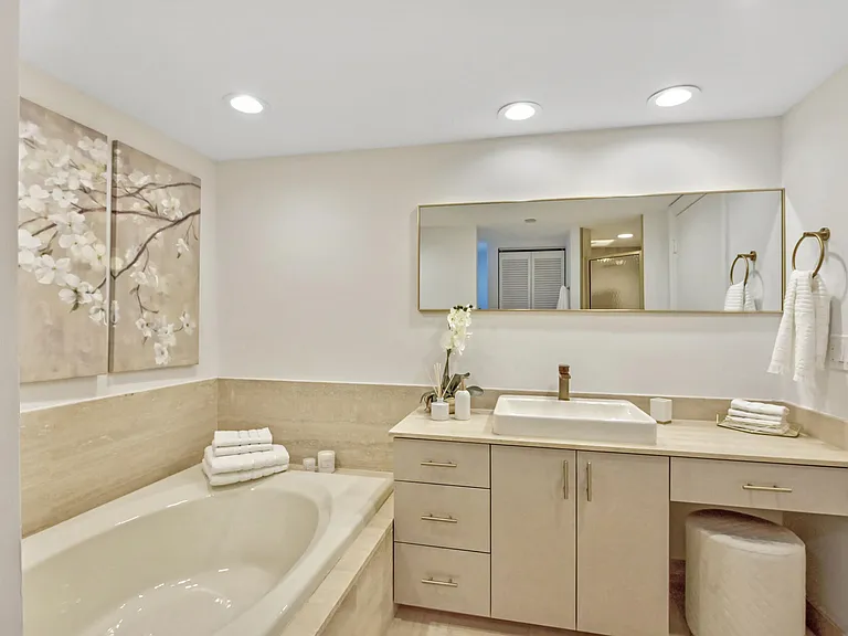 4101 N Ocean Blvd #1008 — Photo 20