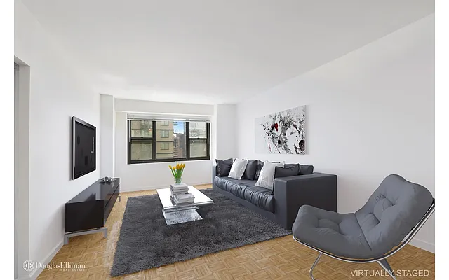 Sold by Douglas Elliman | media 21