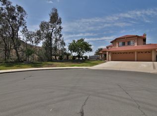 17032 Whispering Brook Way, Riverside, CA 92503
