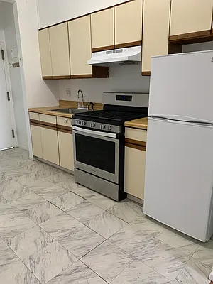 Rented by Catherine A Federer, LREB | media 18