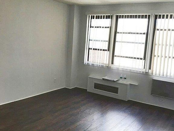 4th image of 50 Bayard St APT 5X