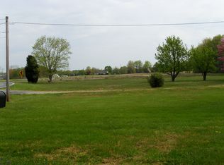 250 Blackbird Forest Rd, Smyrna, DE 19977