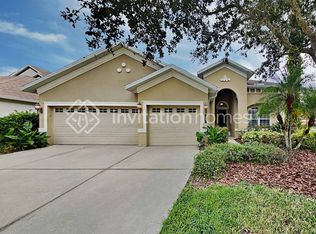20401 Walnut Grove Ln, Tampa, FL 33647