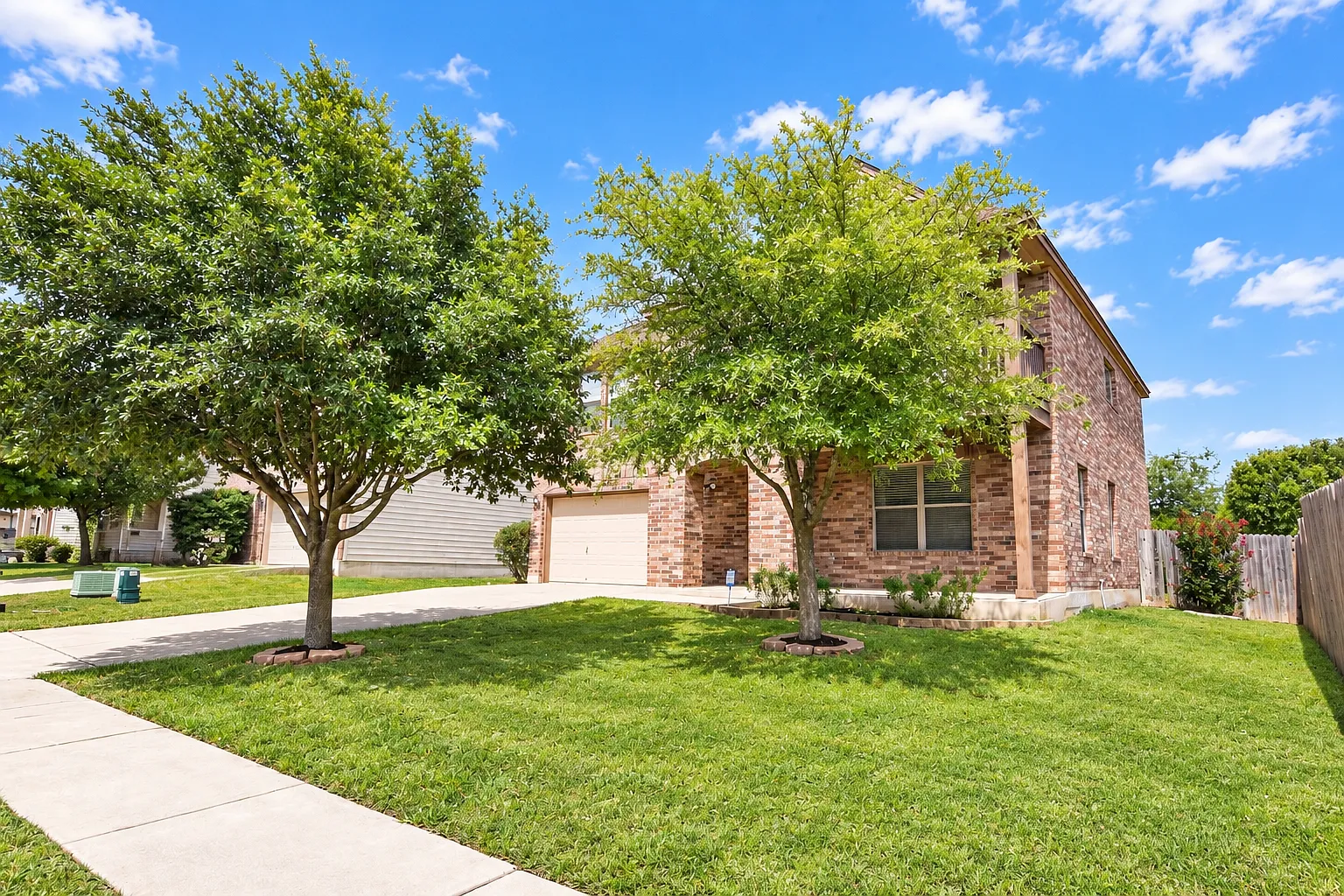 411 Sunrise Bluff, Temple — Photo 2