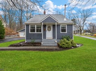 62 Smith Rd, Denville Twp., NJ 07834