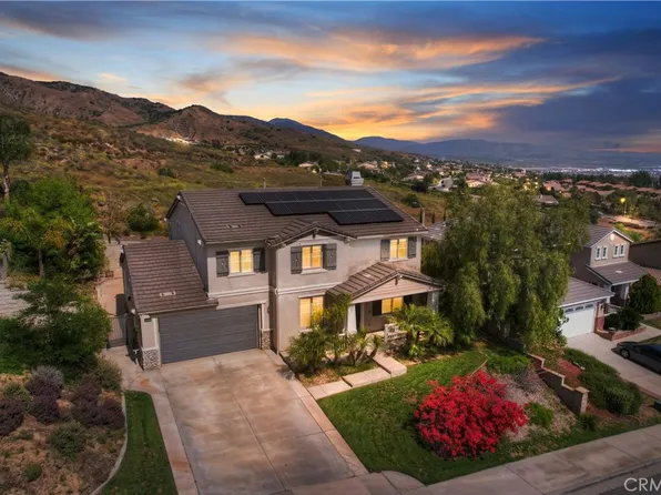 6747 Barnard Ln, Highland, CA 92346
