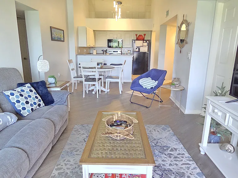 4135 Residence Dr #624 — Photo 5