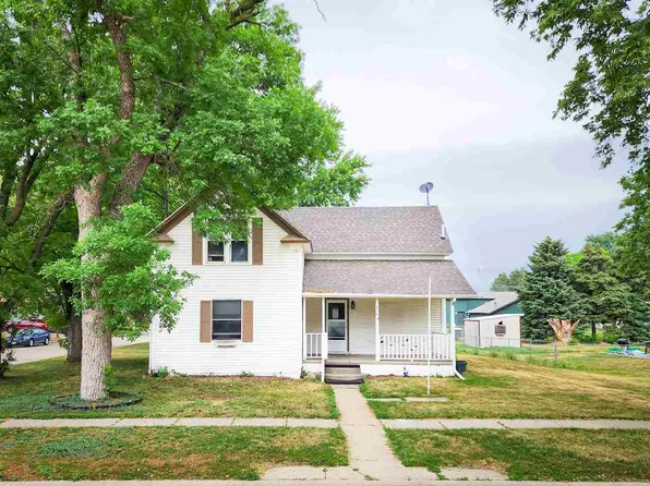214 W Cedar Ave, Norfolk, NE 68701