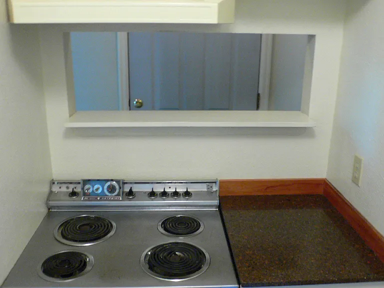 3301 SW Barbur Blvd #100 — Photo 9