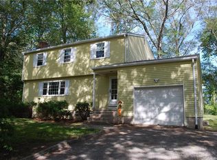 6 Birchwood Rd, East Hampton, CT 06424