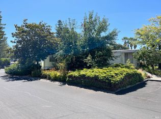 93 Sequoia Cir, Santa Rosa, CA 95401