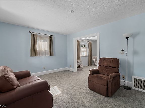 5th image of 1182 Tampa Ave