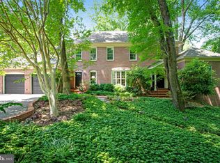 1501 Nightshade Ct, Vienna, VA 22182