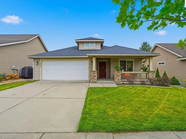 6208 N Cornwall St, Coeur D Alene, ID 83815