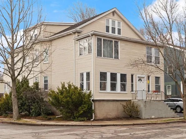 56 Ralph St #3, Watertown, MA 02472