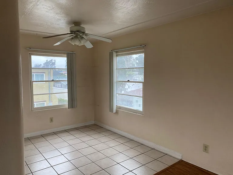 2570 B St — Photo 7