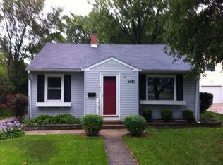 4421 Elm St, Downers Grove, IL 60515